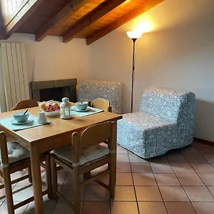 La Casa Rustica Di Ale E Becky Apartament