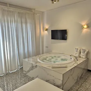 hotel-eveline-portosole.hotelitalianriviera.com/
